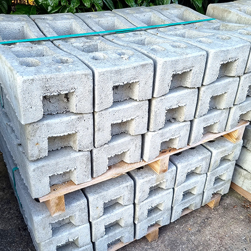 CQFT Plot béton 28 kg 6 trous clôture chantier