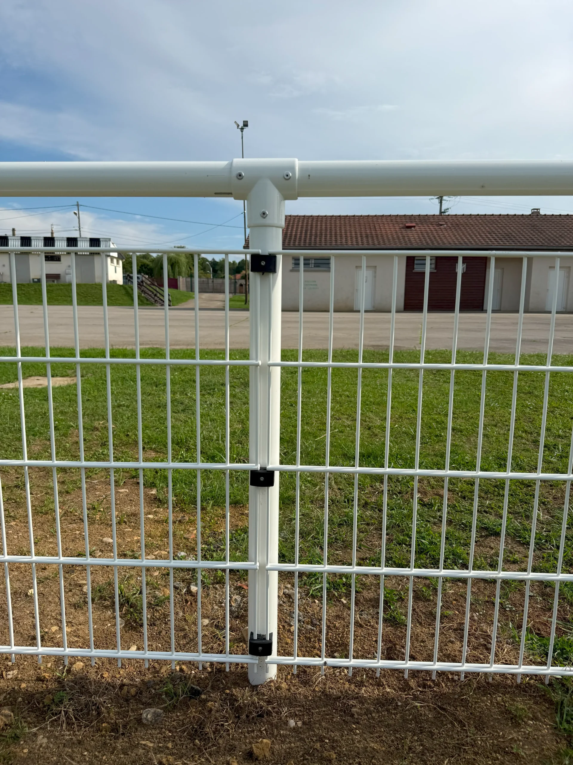 Eurofence Main courante applique panneaux Bastifor acier