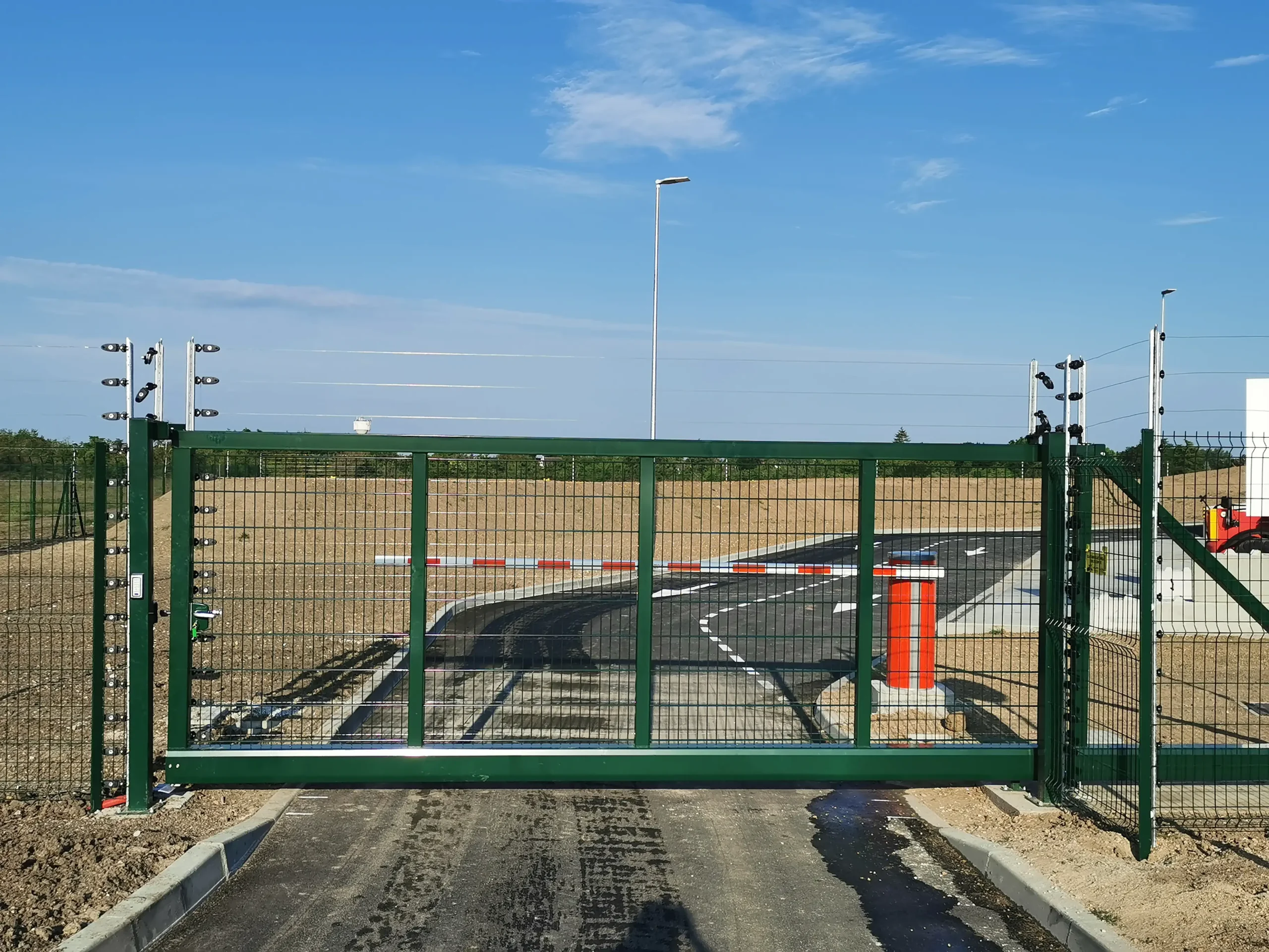 EUROFENCE BASTIACTIF clôture électrifiée haute-sécurité