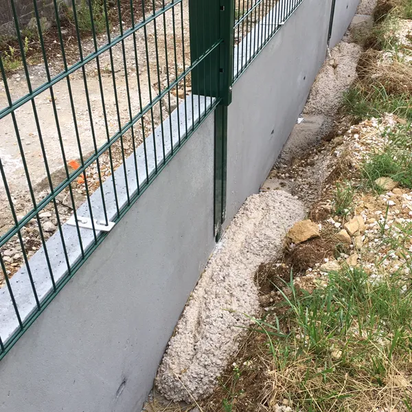 EUROFENCE Haute-Sécurité dalle béton sous-bassement