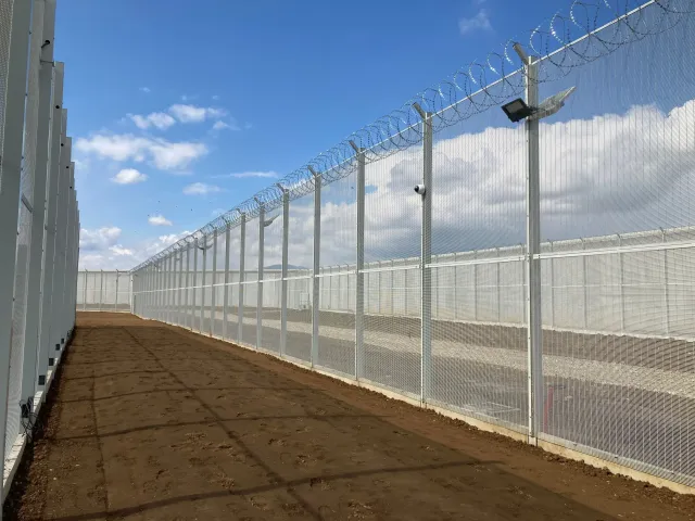 EUROFENCE Dense panneau treillis soudé haute-sécurité vert