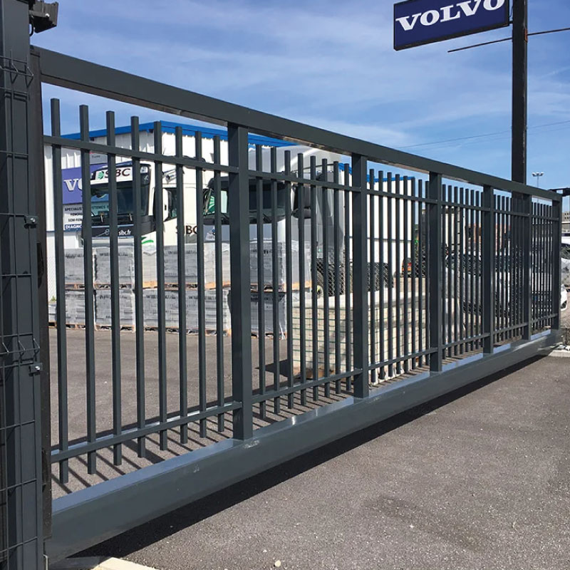 Eurofence Solano portail autoportant acier industriel