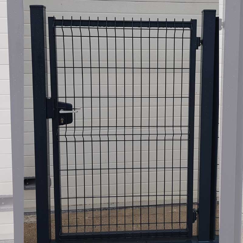 AZ Clôture Pro portail grillagé treillis serrure Locinox