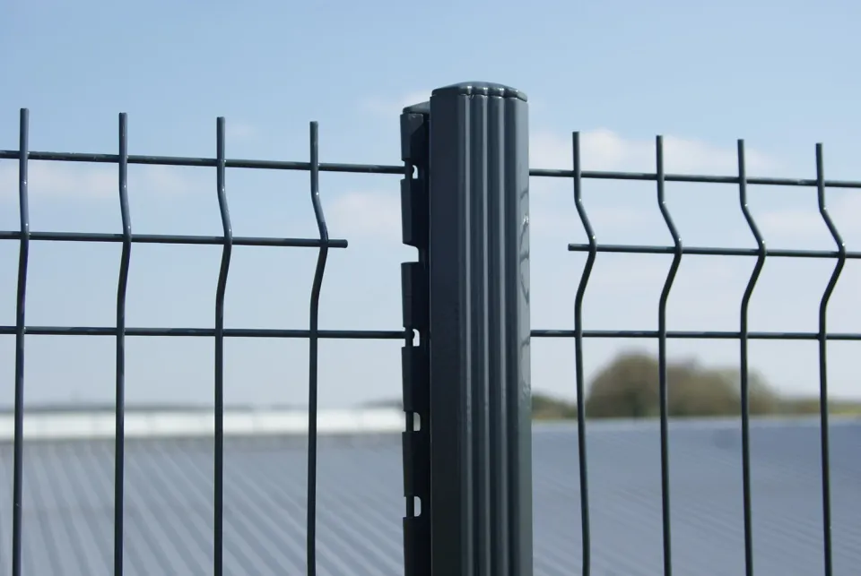 EUROFENCE BASTIDAL FORPLUS poteau clôture à encoches gris